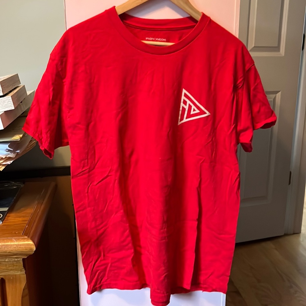 Brand new Imagine Dragons tour T size large